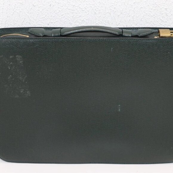 Louis Vuitton Sui Taiga Green Epicea Leather Canvas Bag - Picture 1 of 14